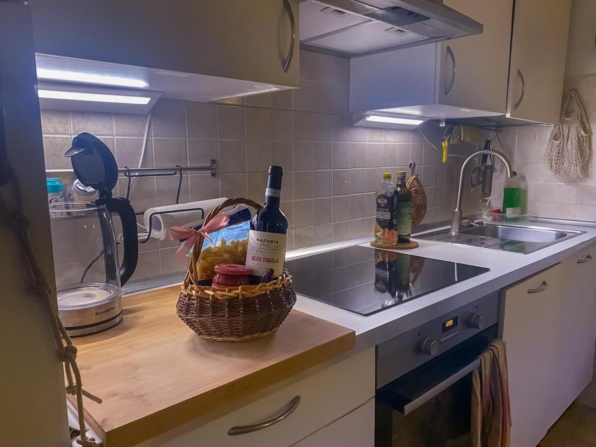 Luce Place Authentic Getaway Apartment Milan