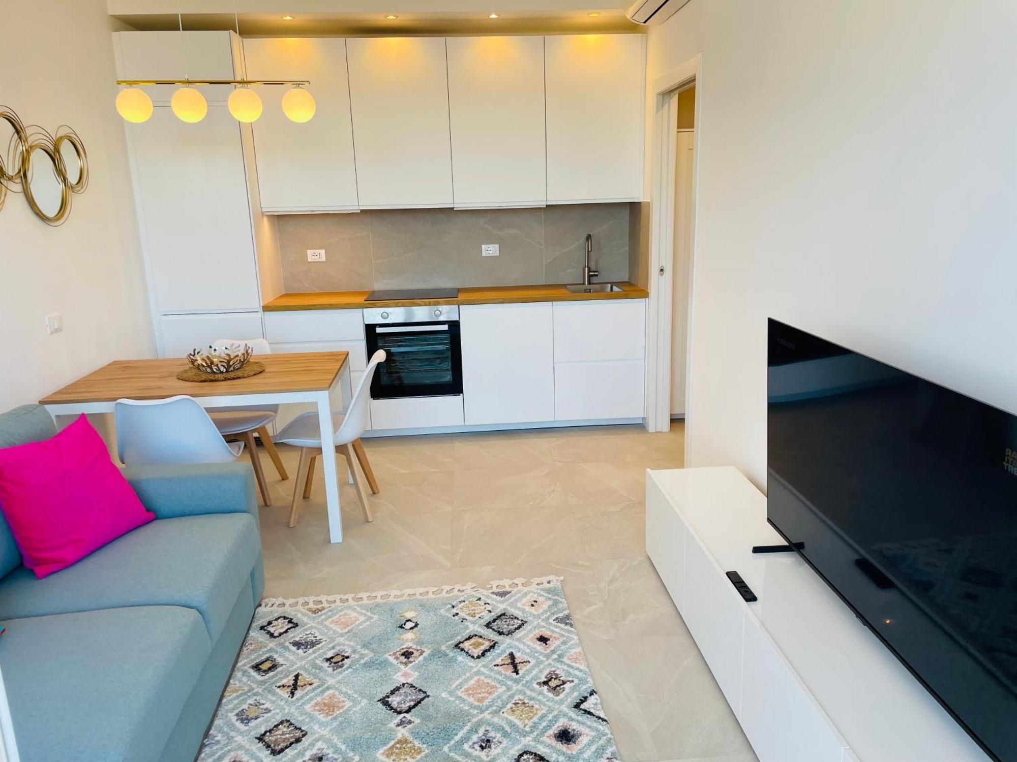 Renovated 2 Bedroom In Navigli With A View! Apartment Milan