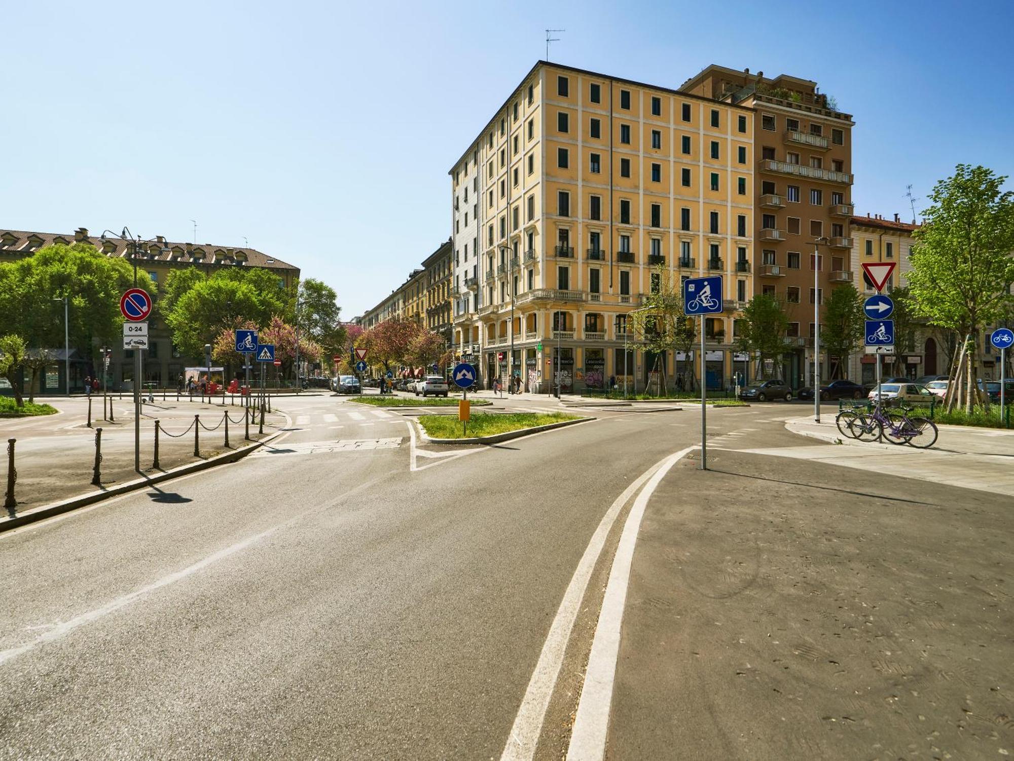 Apartment Beautiful In Tricolore