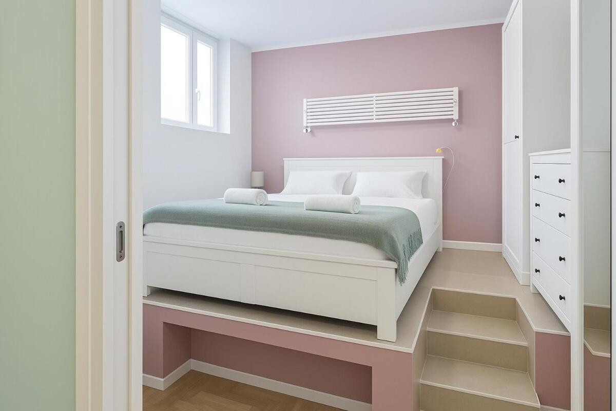 Cozy Near Porta Romana Apartment *