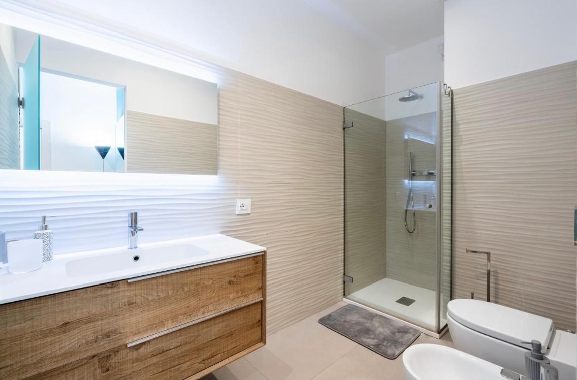 10 Minutes From The Duomo - Double Apartment Milan