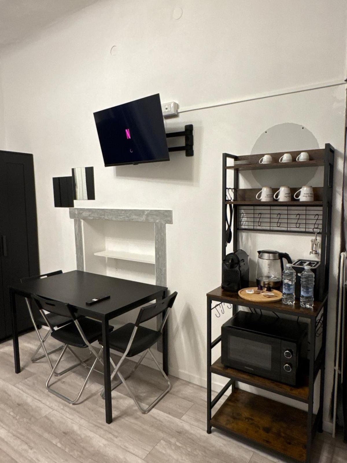 Bocconi 1 Apartamento *