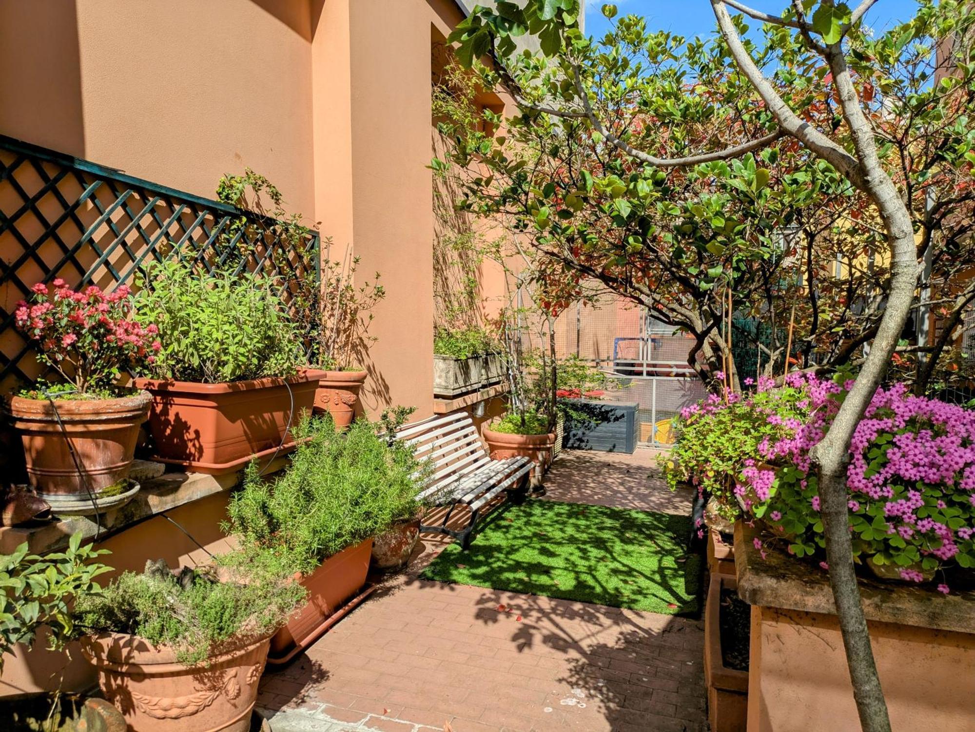 Appartamento Alma Vacation In The Centre, Big Terrace *