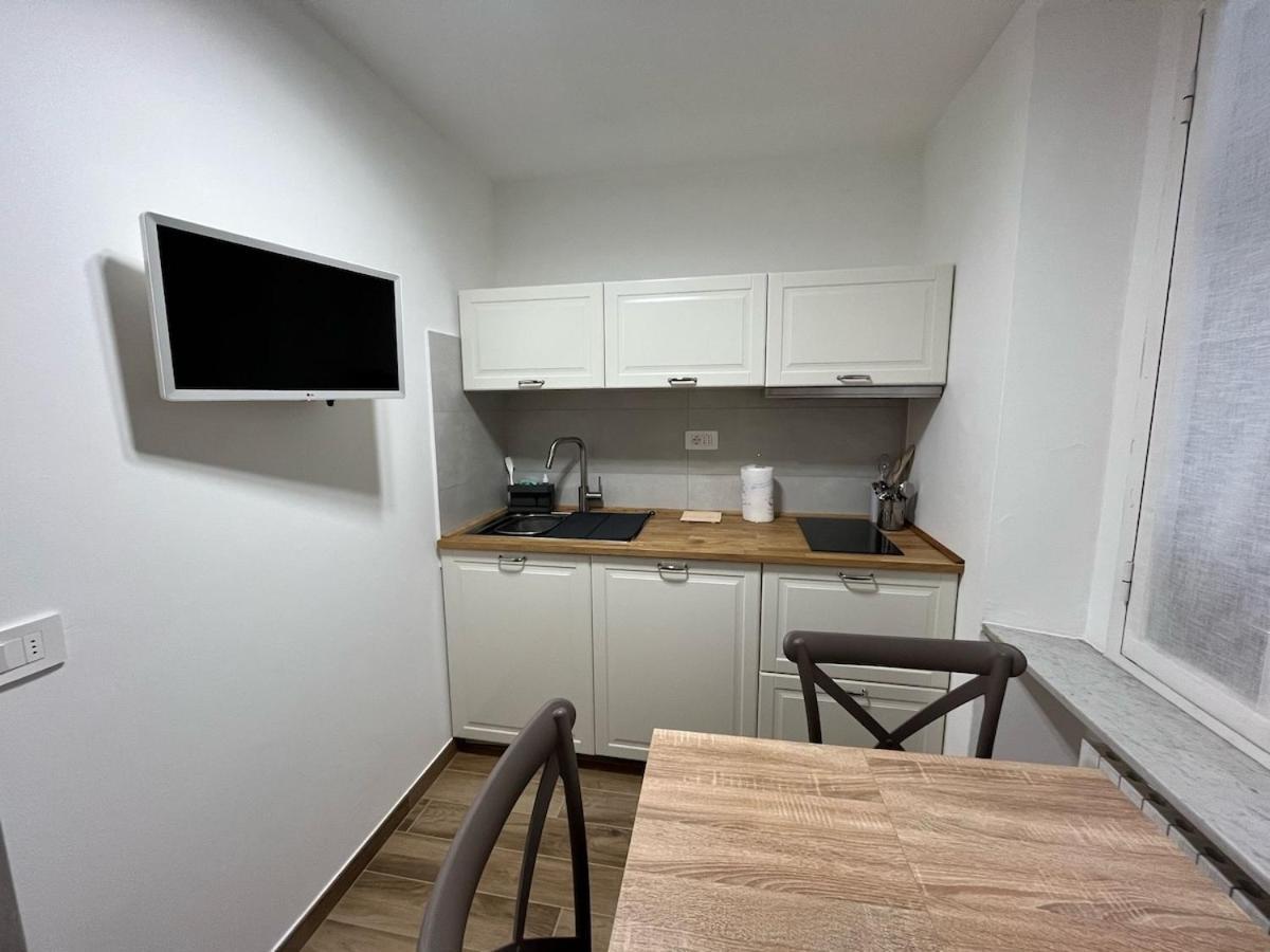 Apartment Mini In Niguarda Milan