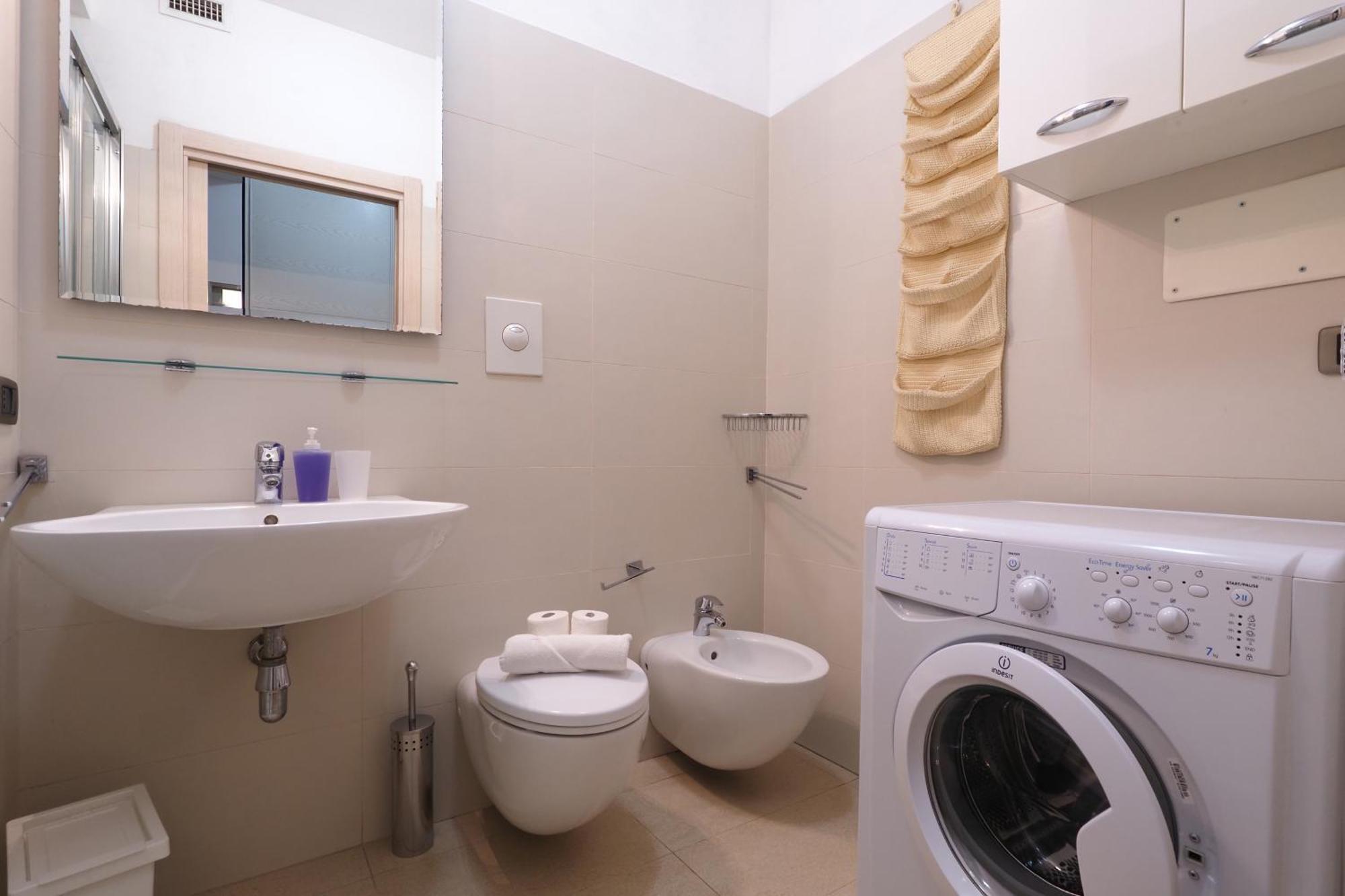 Primopiano - Terenzio Apartment Milan