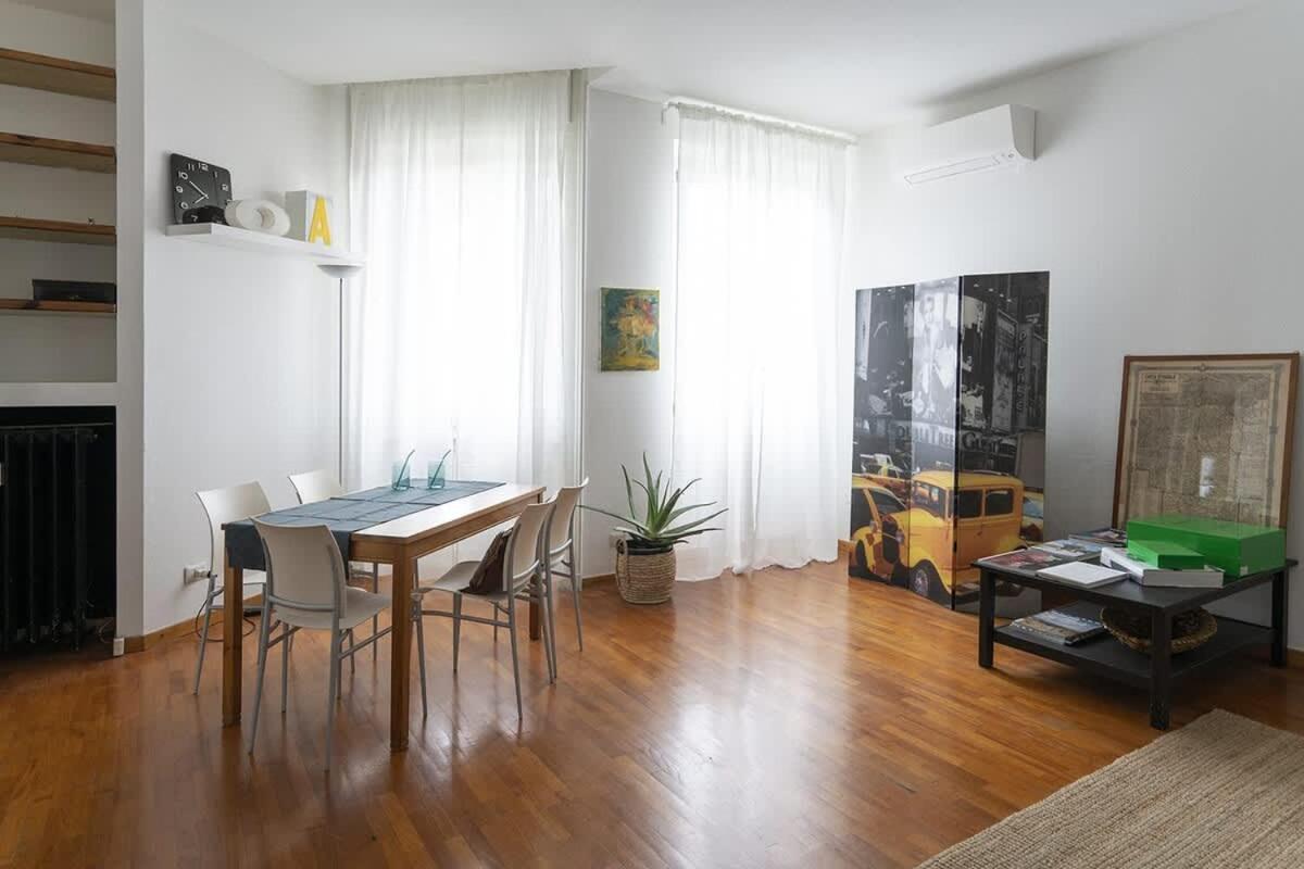 Arts At Porta Romana Apartment