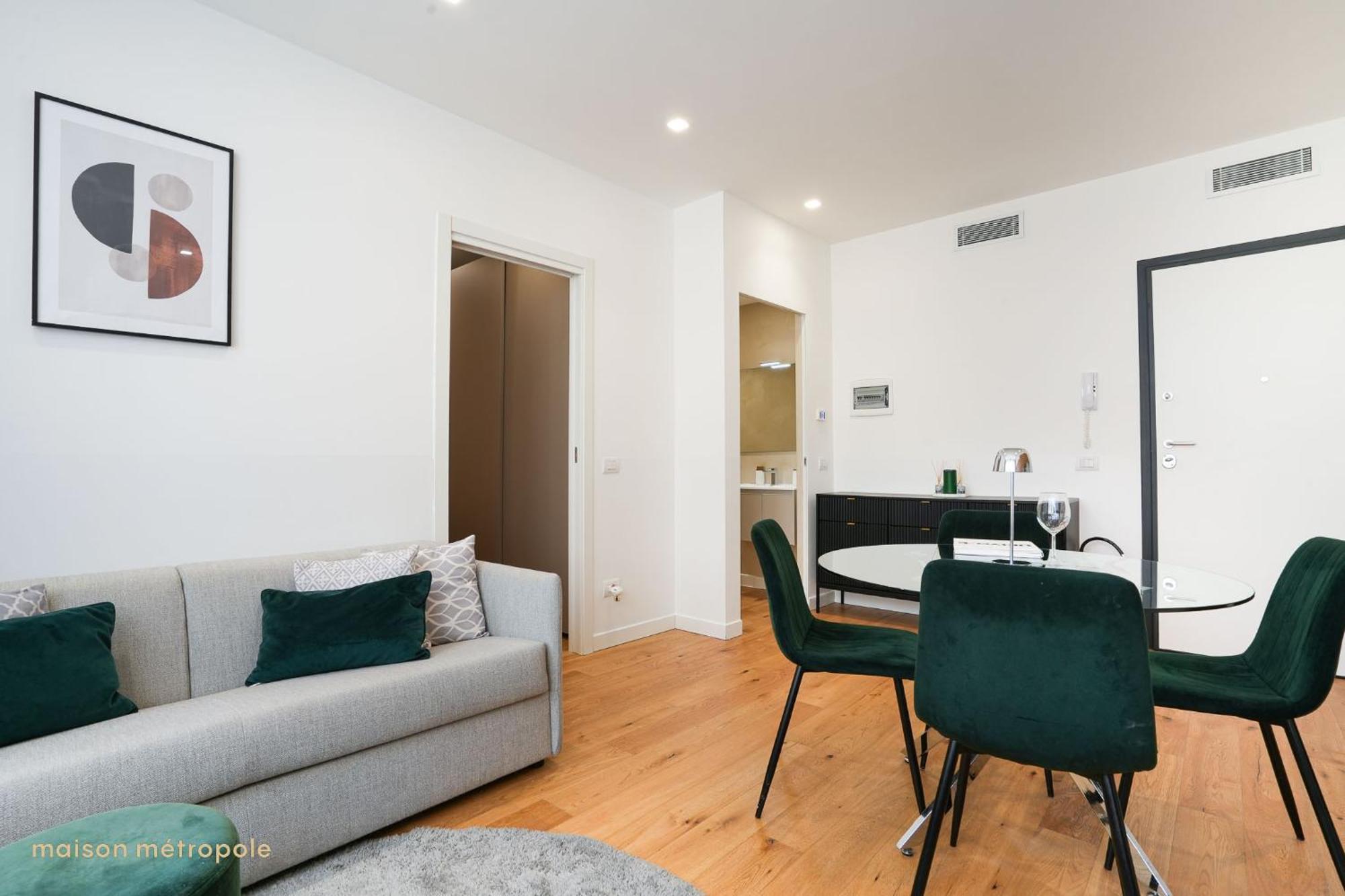Daverio Business House Apartment Milan
