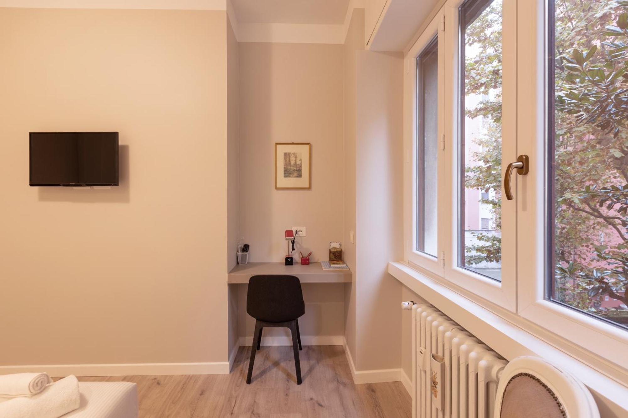 Wonderful 2 Bedrooms Fiera Area - Mirable Pm Milan
