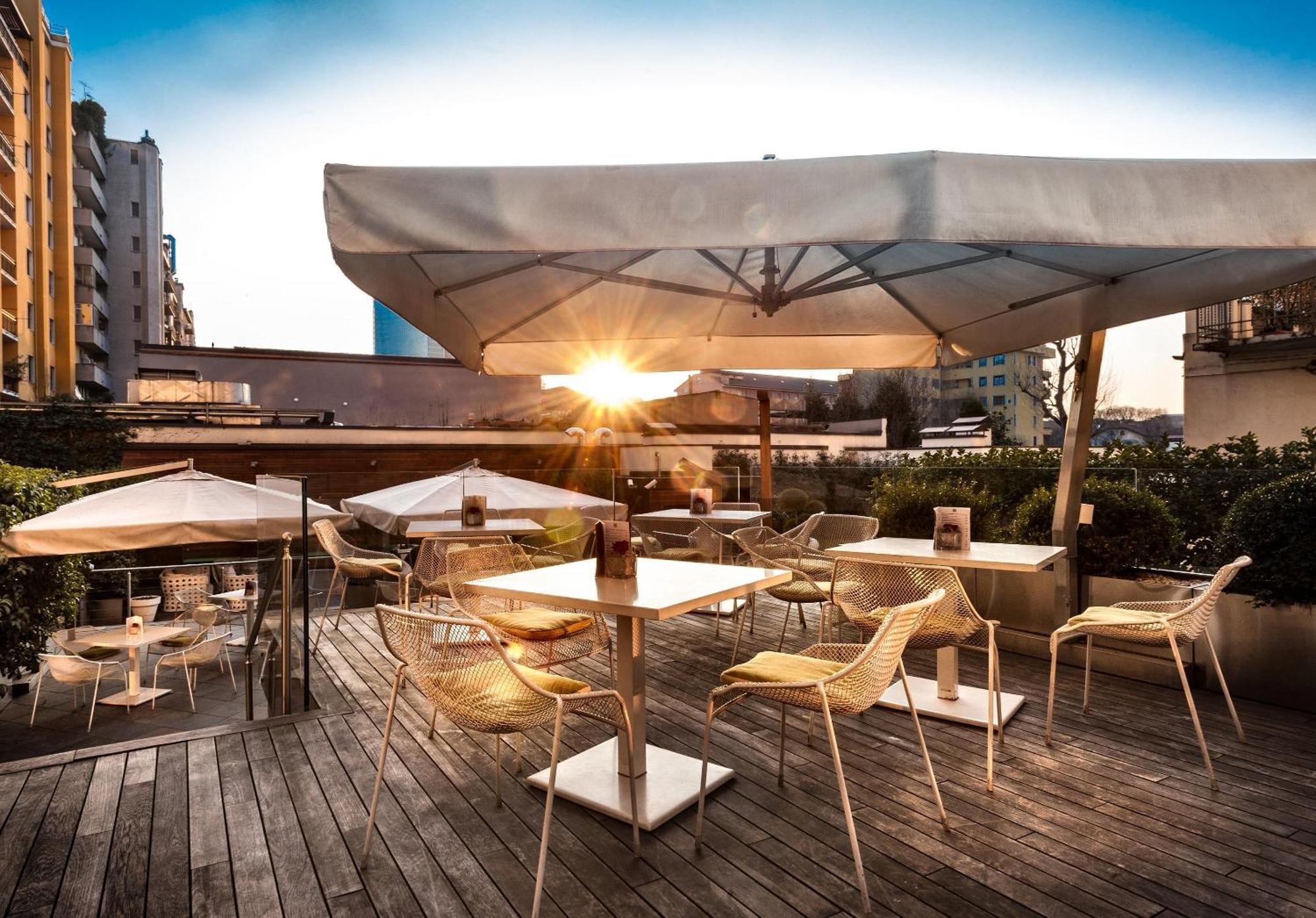 Hotel Crowne Plaza By Ihg 4*