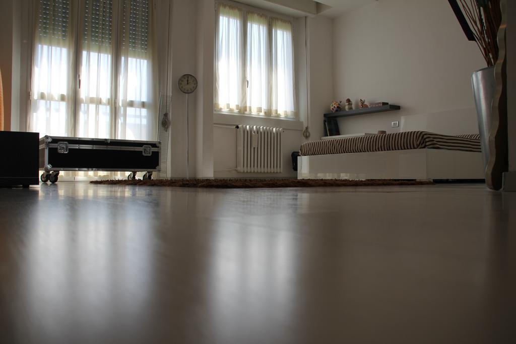 Apartment In Town