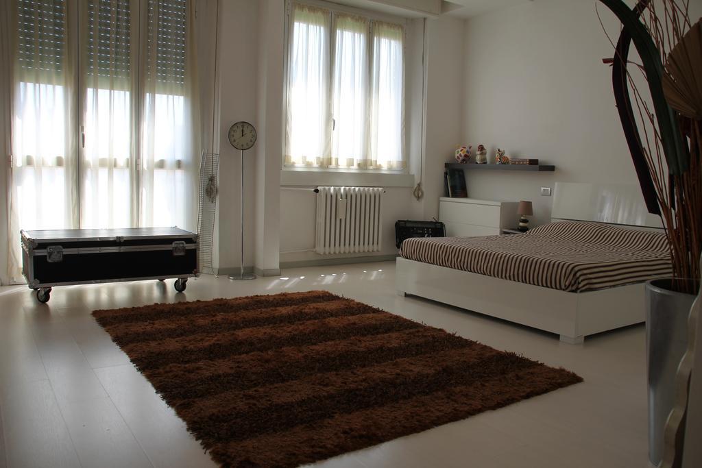 Apartment In Town *