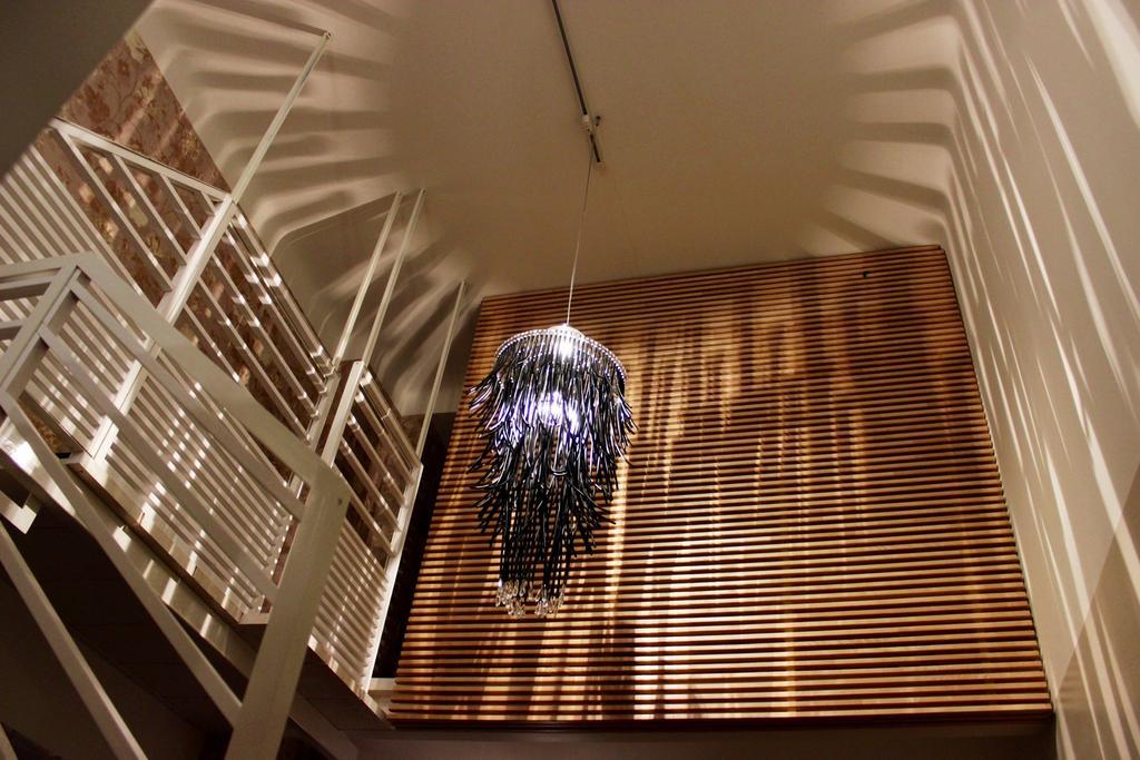 Rossosegnale Loft * Milan