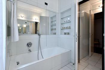 Hotel Heart - San Sepolcro Duomo *