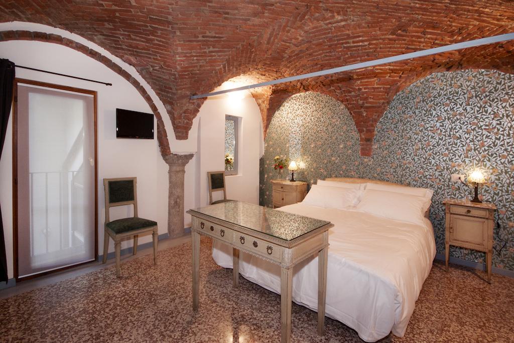 Guest house Ca' Monteggia Milan