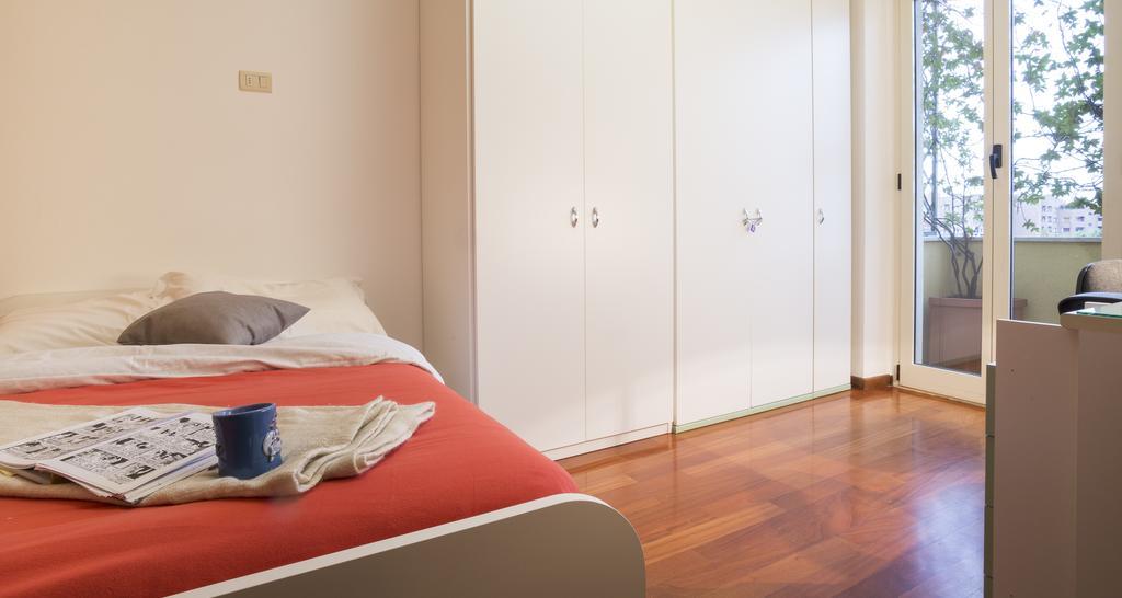 Apartment Joivy Warm Family Flat For 6 With Terrace In *