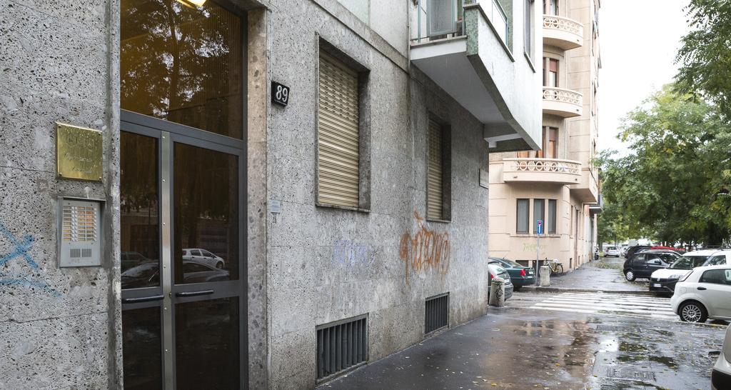 Apartment Joivy Warm Family Flat For 6 With Terrace In Milan