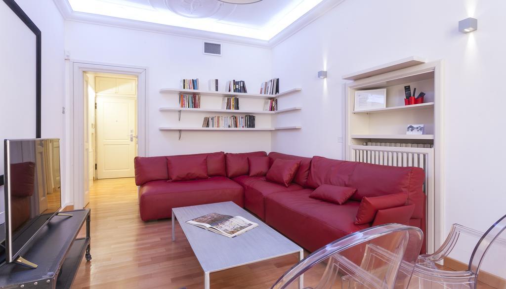Italianway-borgospesso * Milan