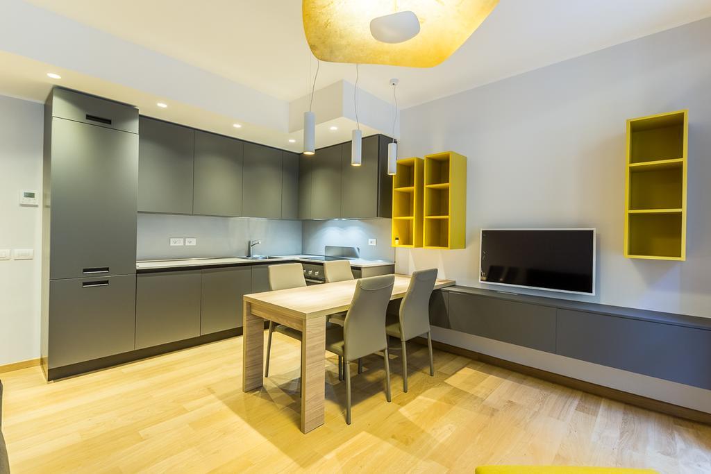 Fifty Eight Center Apartment *