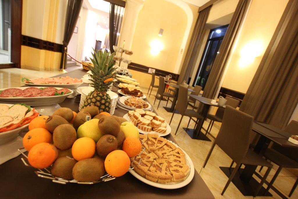 Mokinba Baviera Hotel Milan