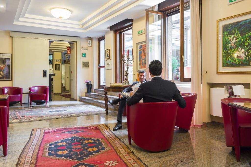 Carrobbio 4* Milan