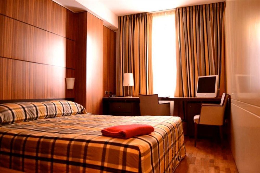 Carrobbio Hotel Milan