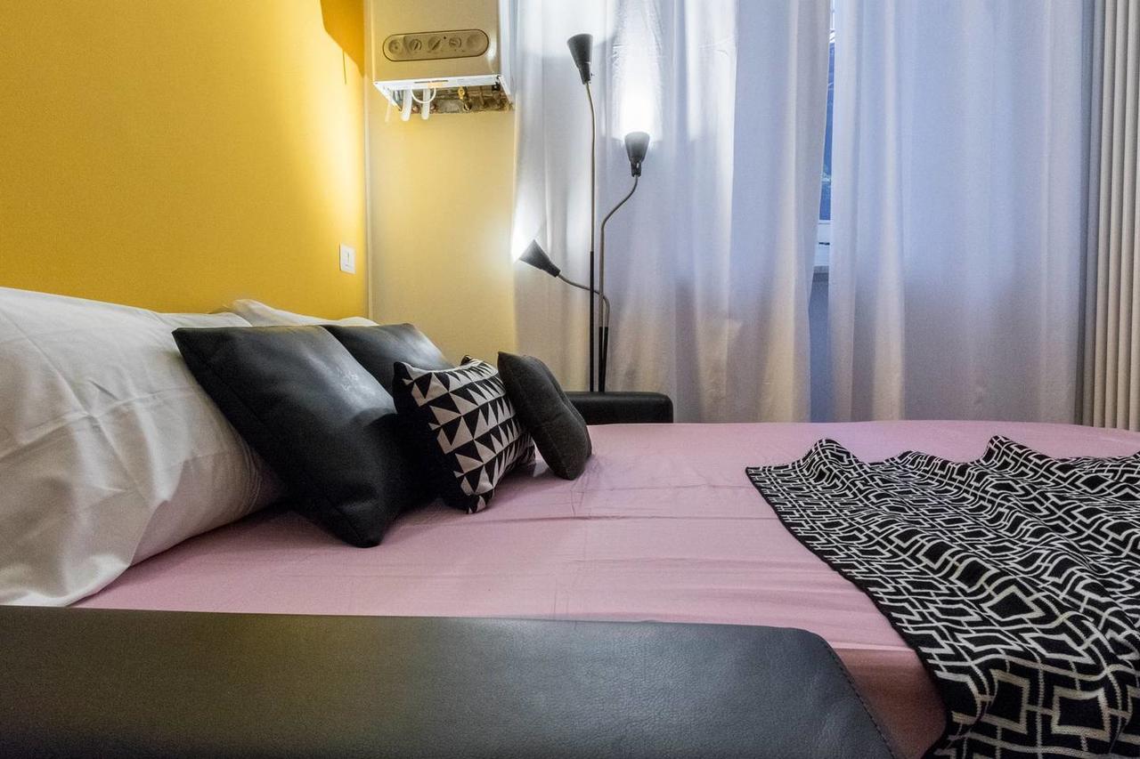 Apartment Hintown Little Starlet *