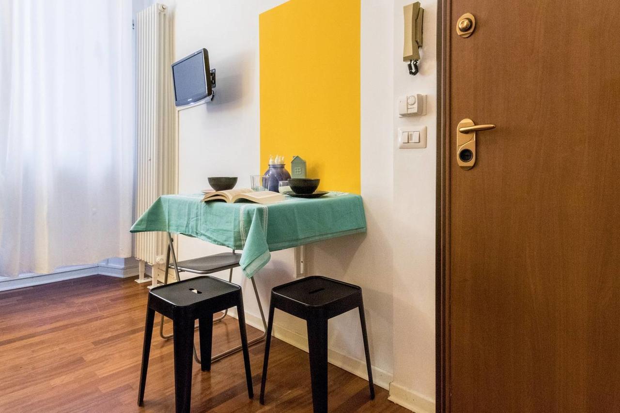 Apartment Hintown Little Starlet
