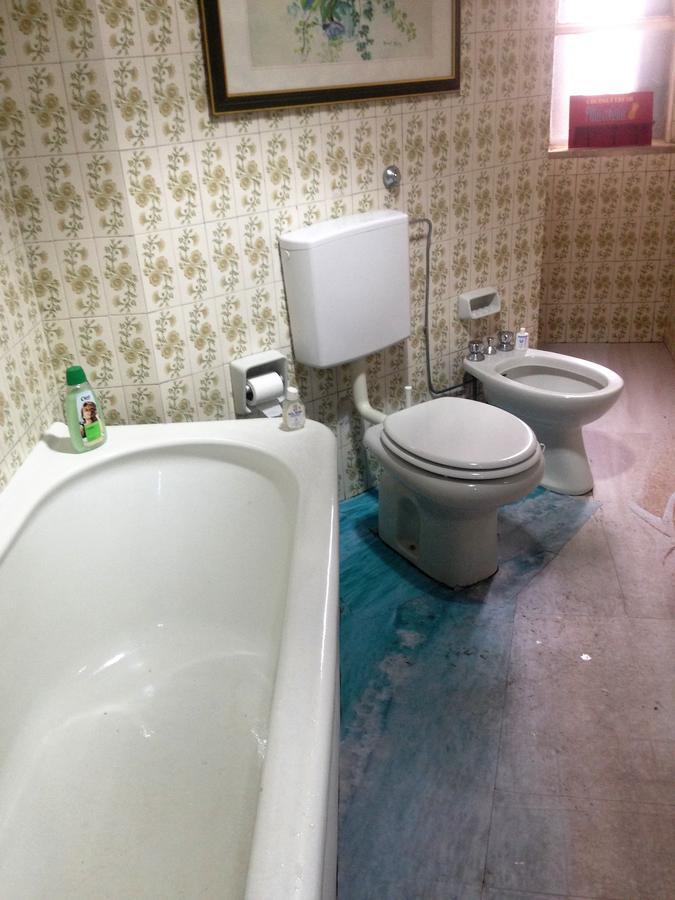 Paris Hotel 2*
