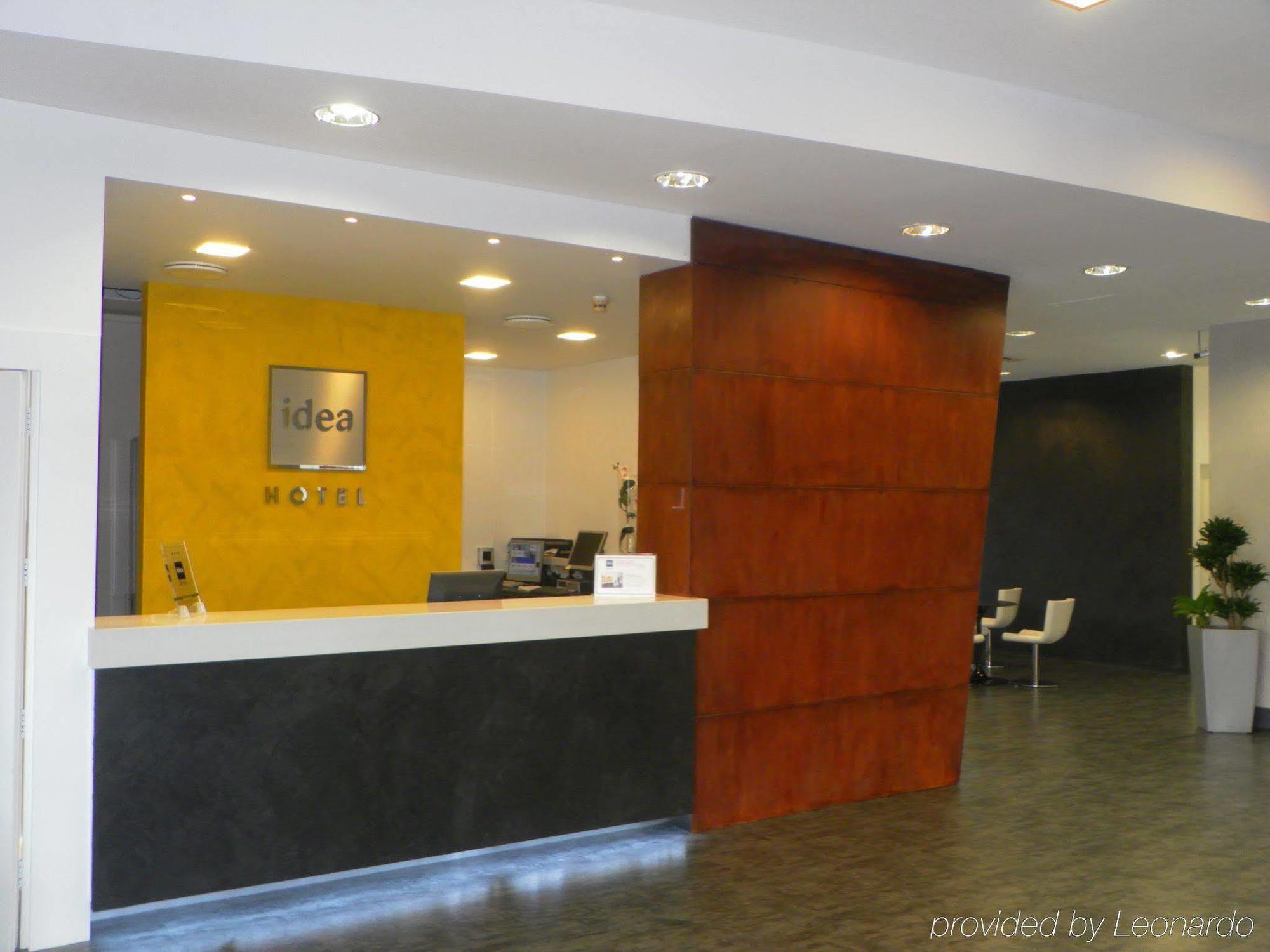 Ih Lorenteggio Hotel