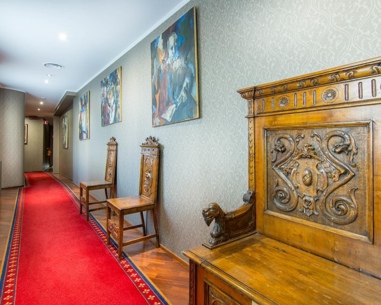 Hotel Regina 4*