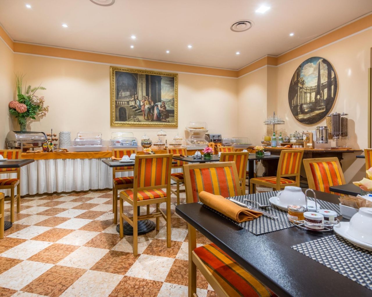 Hotel Regina 4*