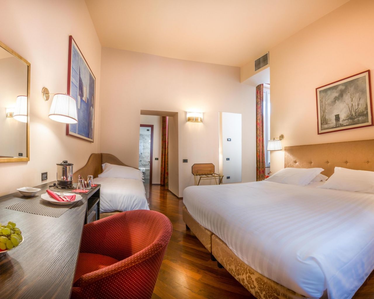 Regina Hotel 4*