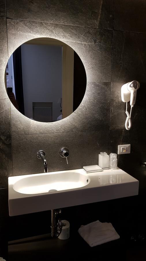 Bed Linate 2* Milan