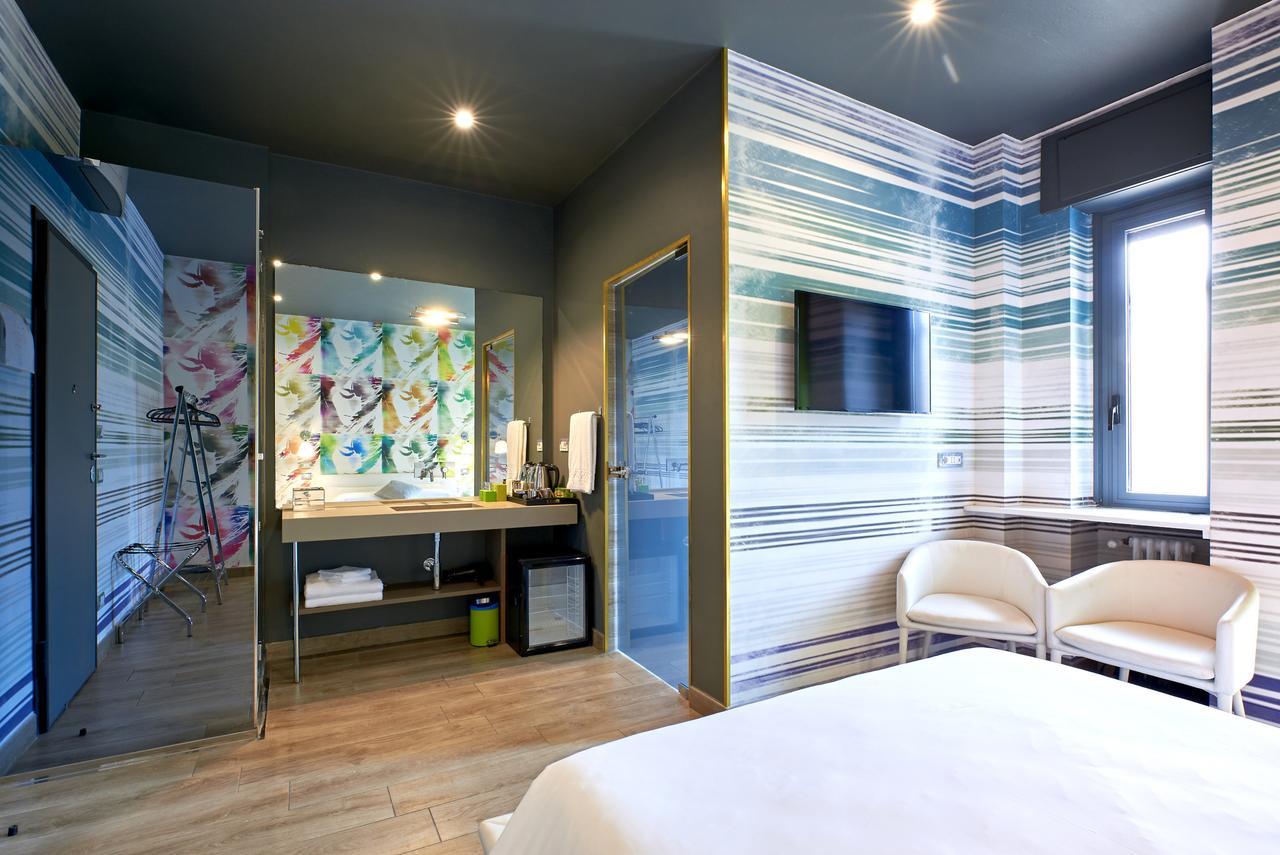 Guest house Eleganti Suite In Piazzale Lagosta Milan