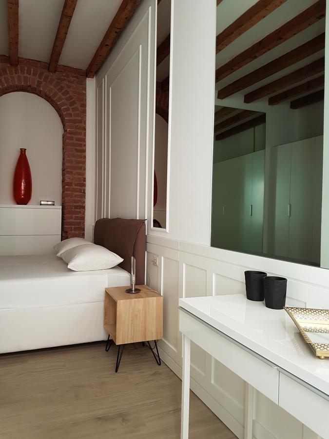 Toscale Appartamento Milano