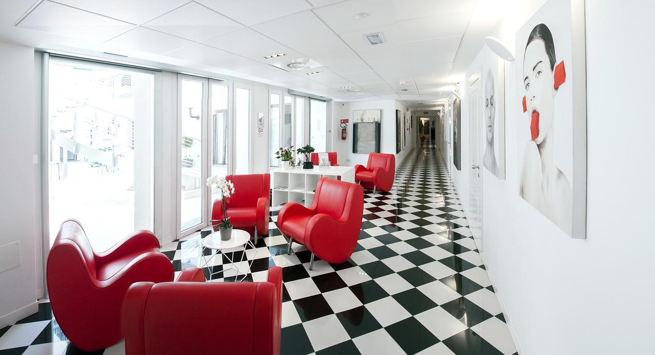 Aparthotel & Urban Padel 4*
