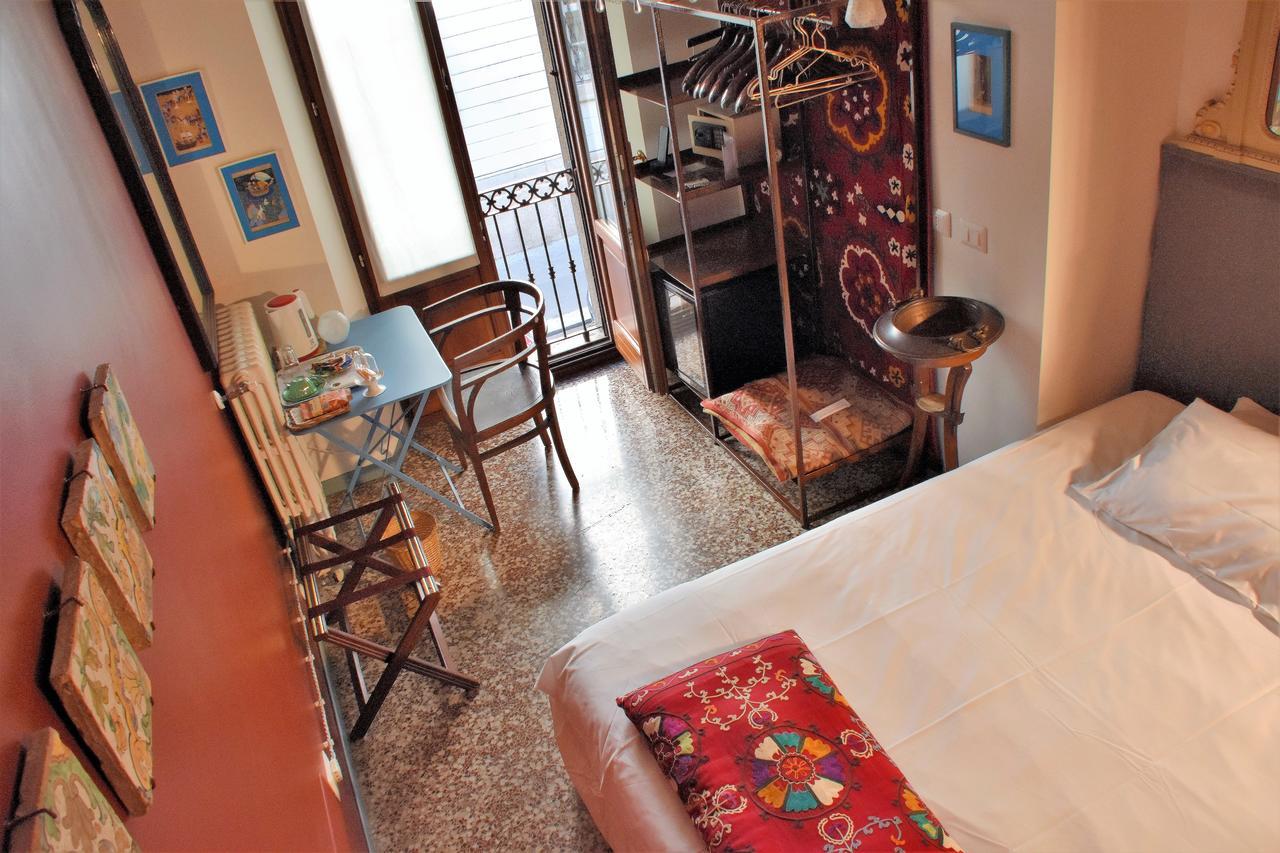 Ca' Monteggia Guest house 2*