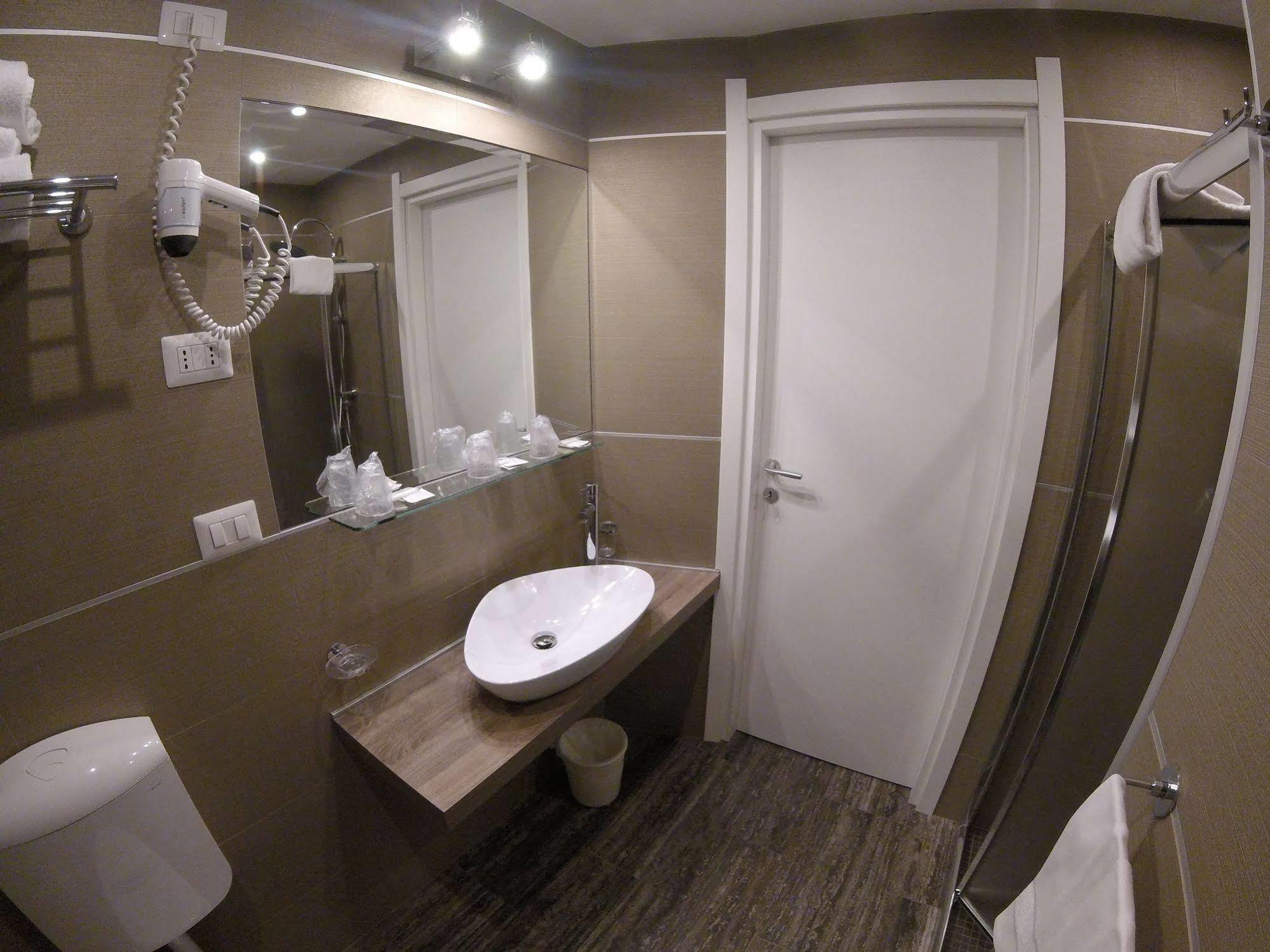 Hotel Perugino Milan