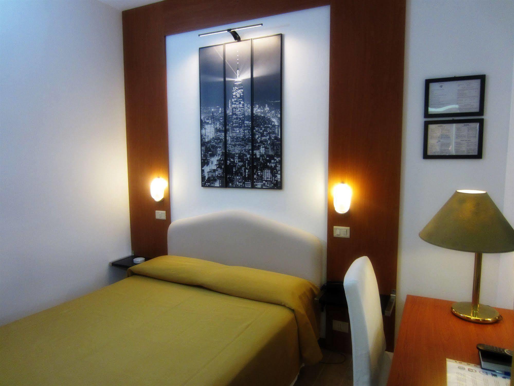 Perugino Hotel Milan