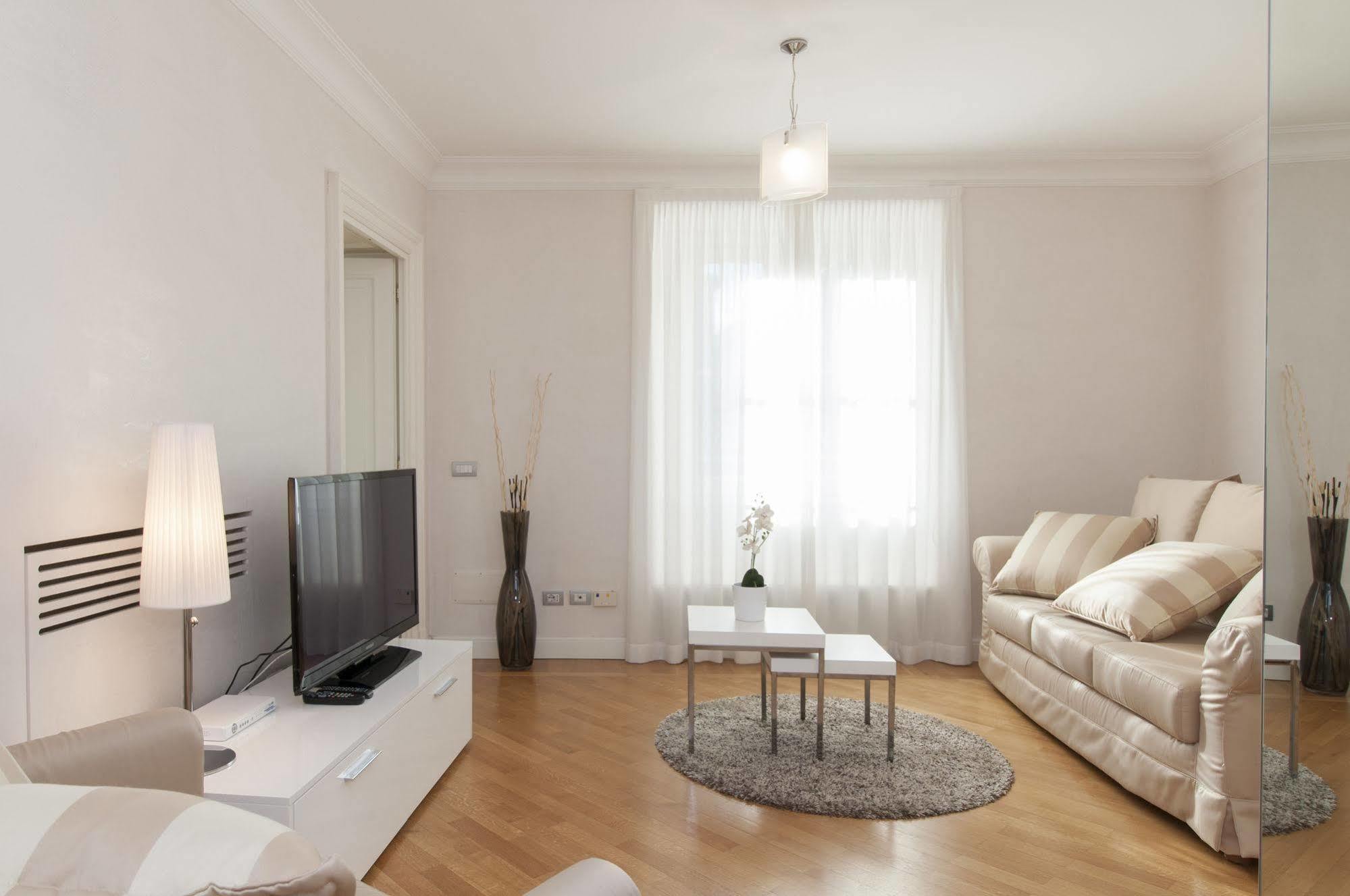 Royal Suites * Milan