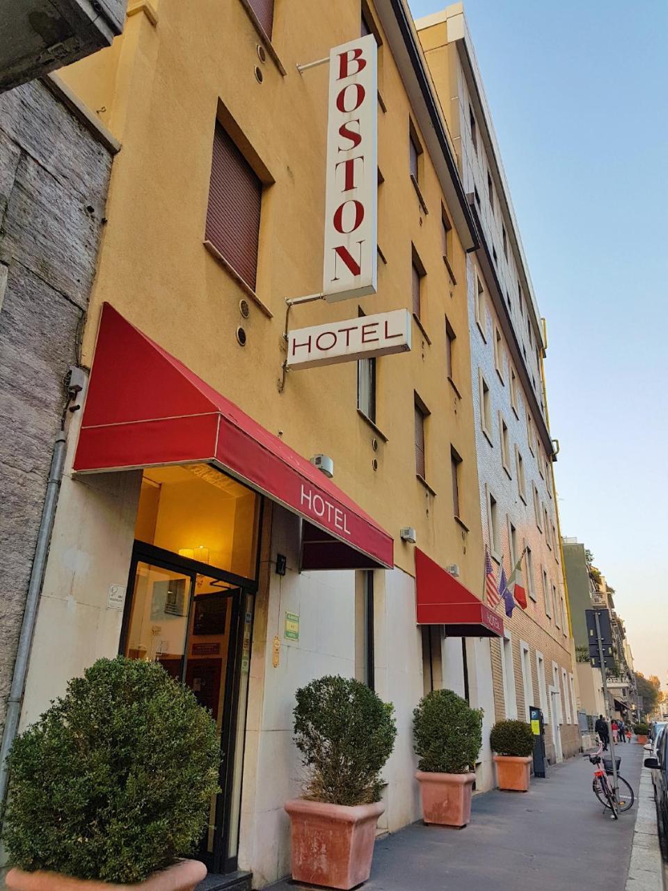 Hotel Boston 2*