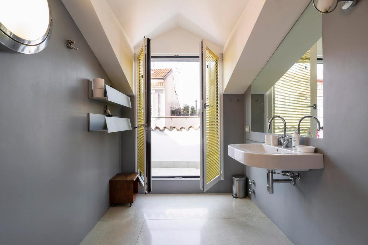 Apartment Ticinese Milan