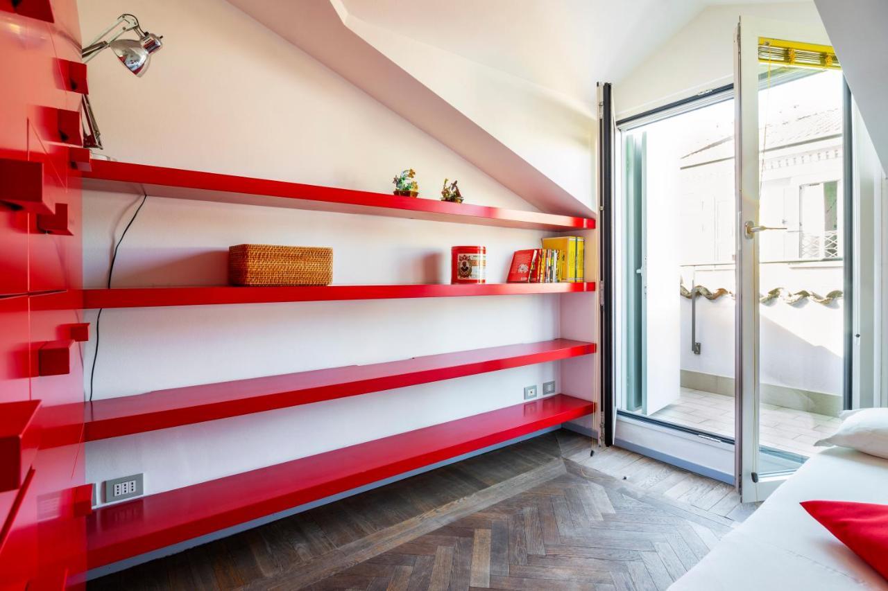 Ticinese Apartment Milan