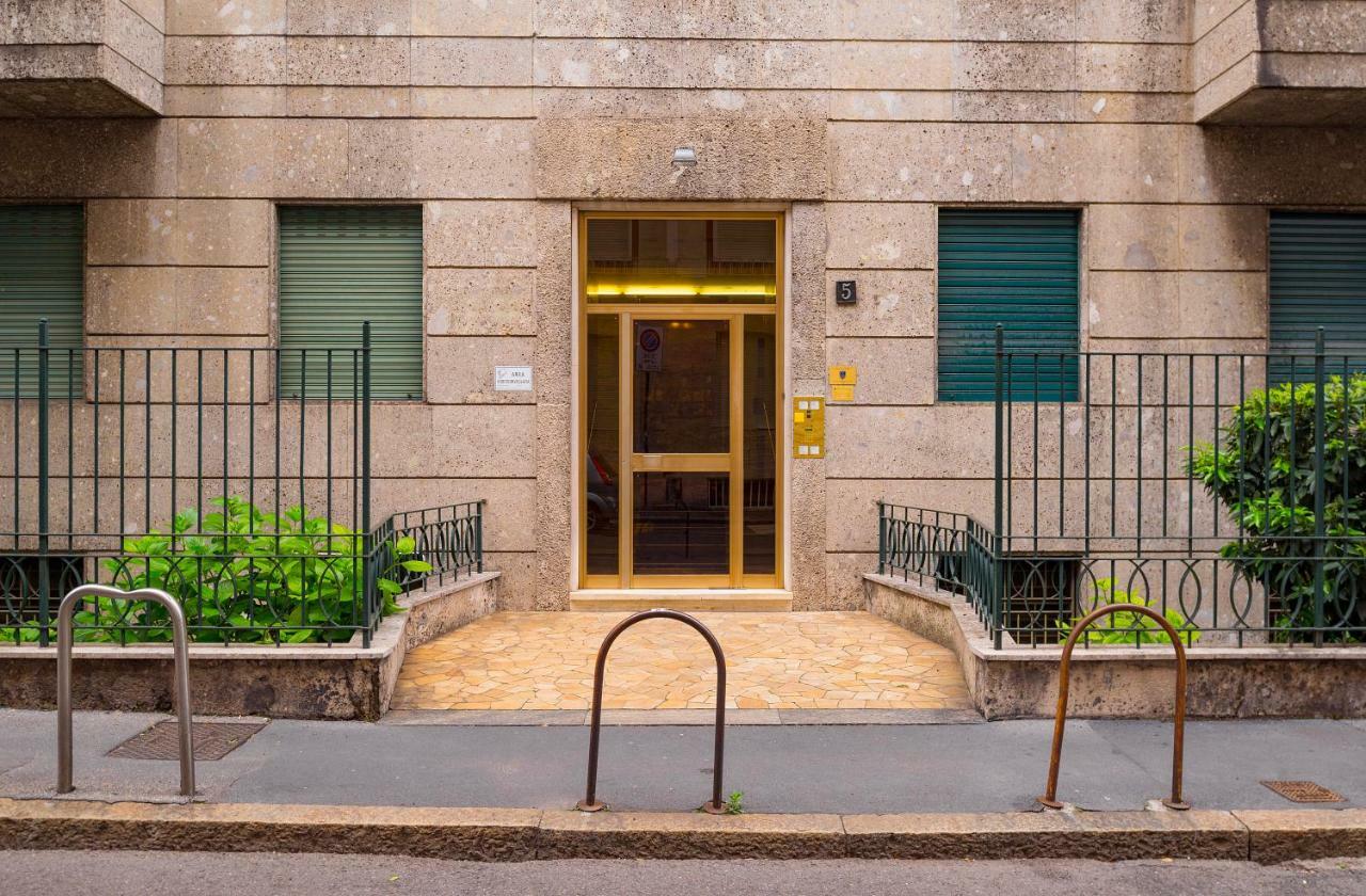 Exclusive 3 Bedrooms Near Duomo * Milan
