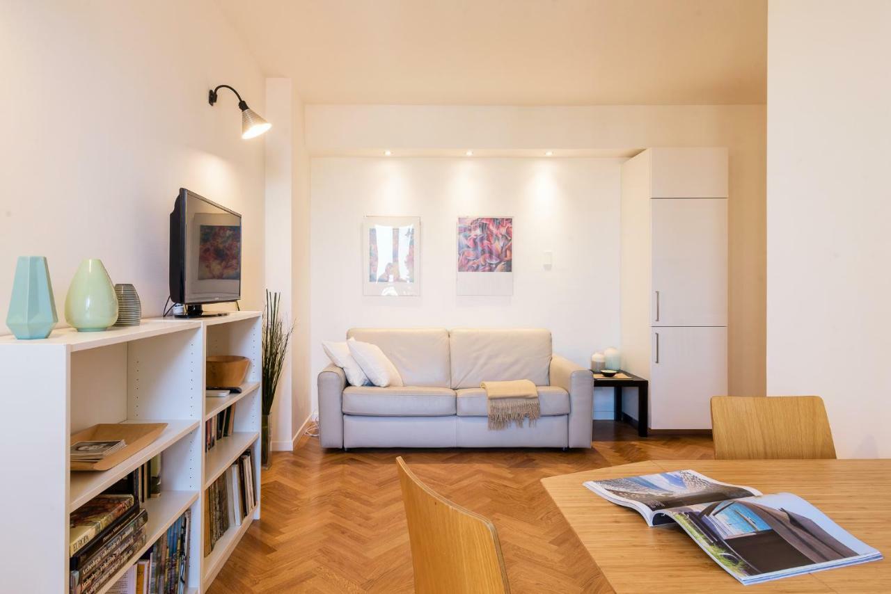 Joivy Homey 1-bed With View Near Citylife Apartamento