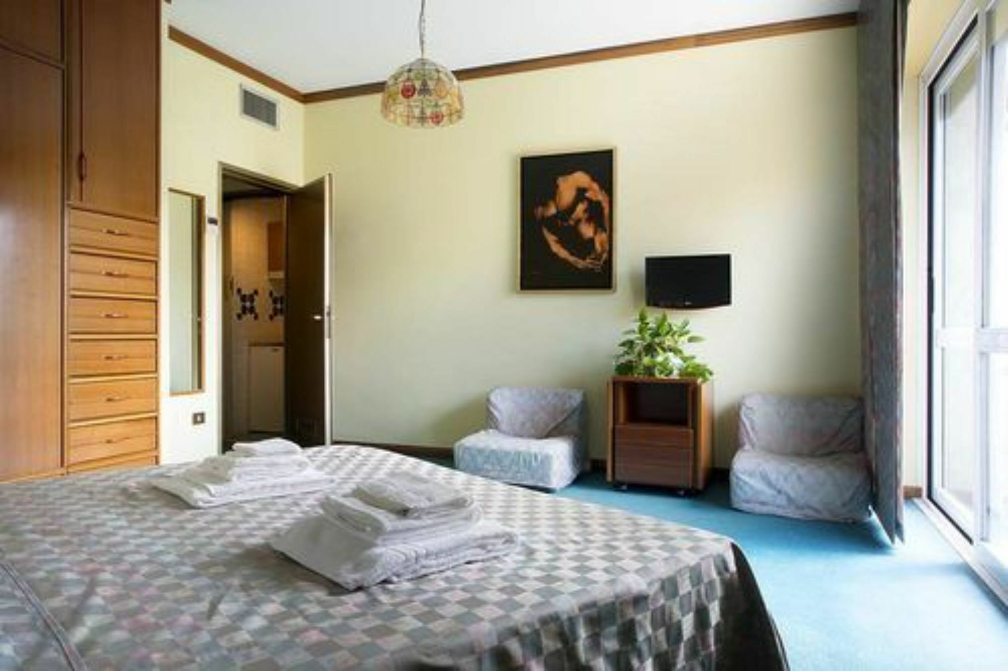 Loreto 3* Milão