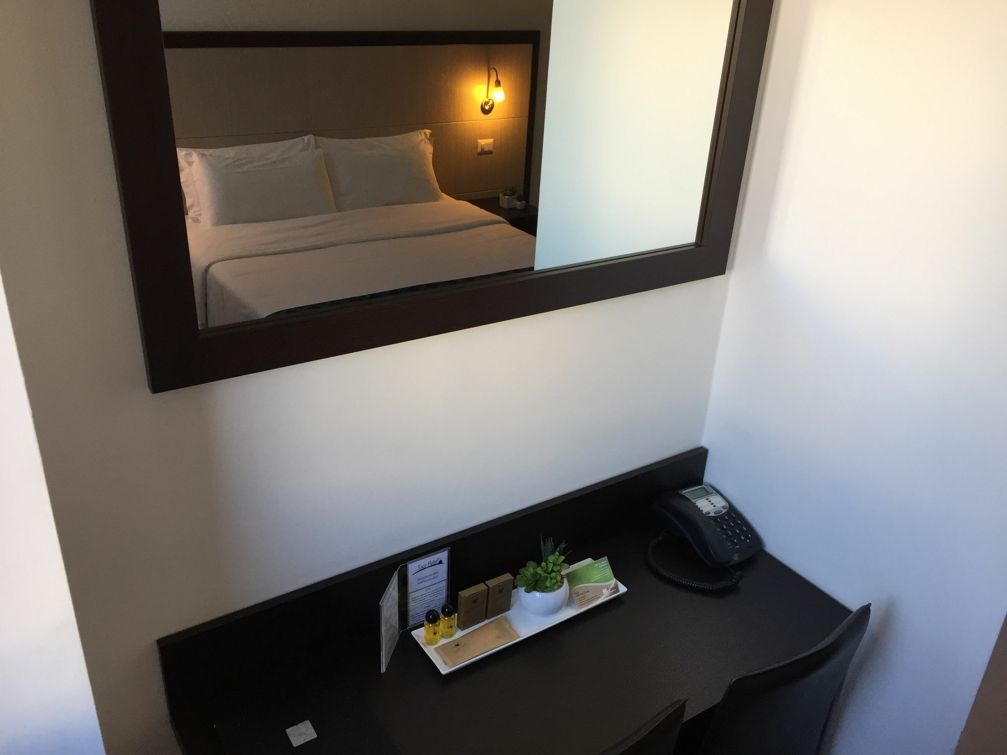 Av Hotel