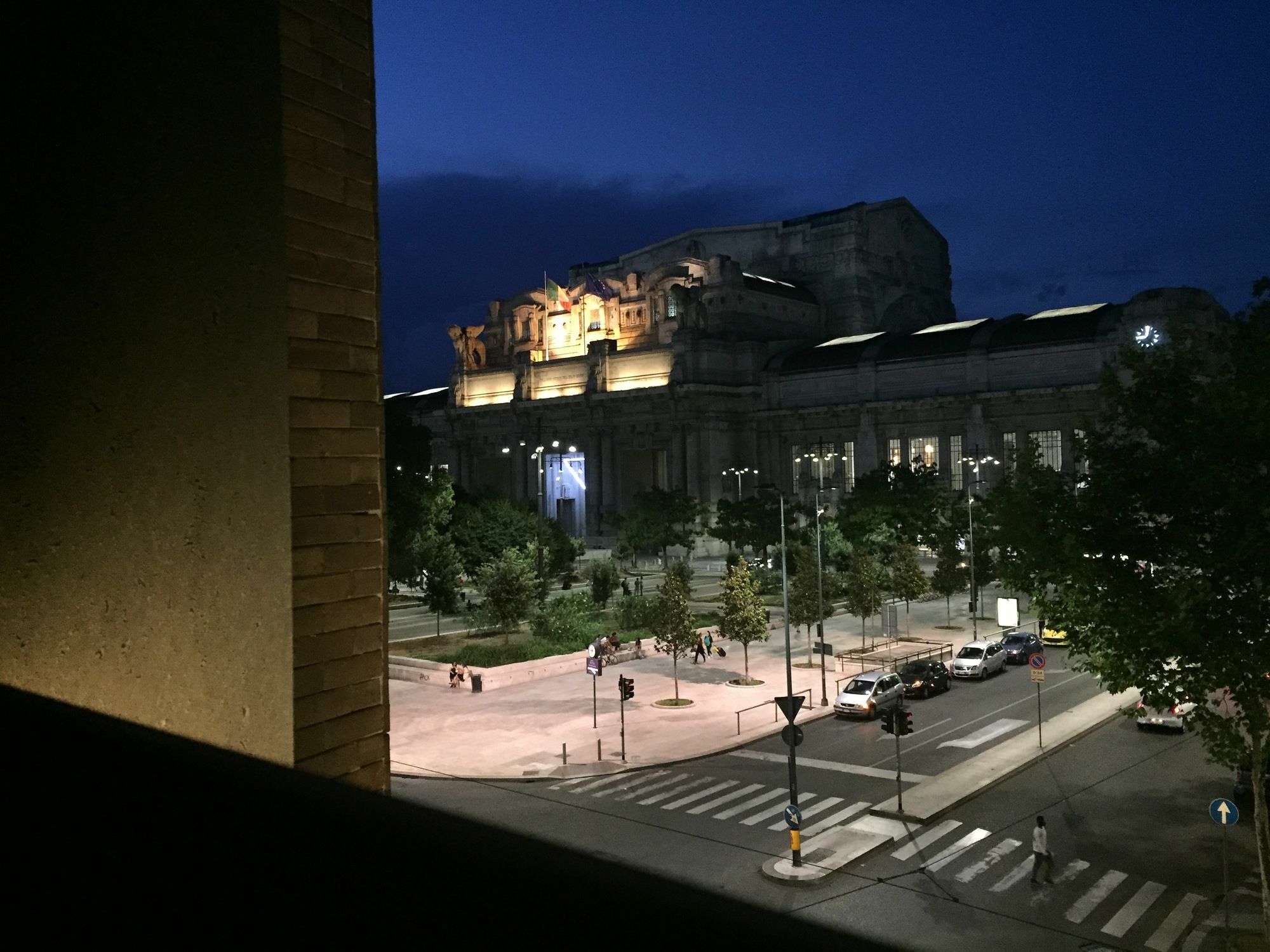 Hotel Av