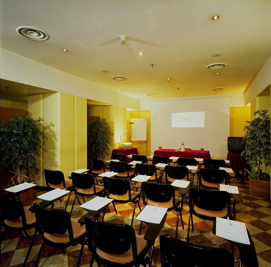 Regina Hotel 4*
