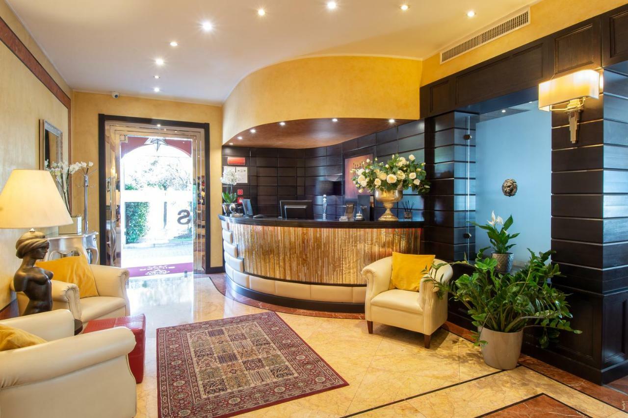 Hotel Silver